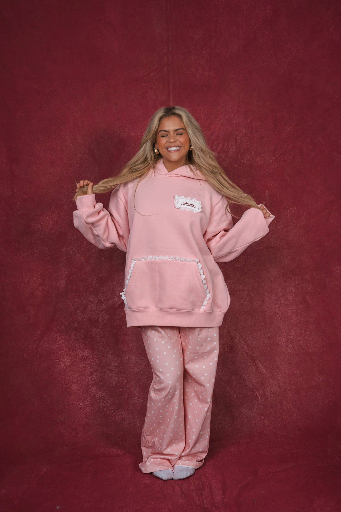 I love you to the moon & back hoodie - bubblegum – Faded Moon